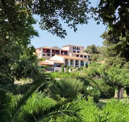 Les Parcs De Apartment *
