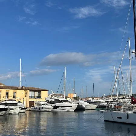 Les Parcs De Apartment Grimaud