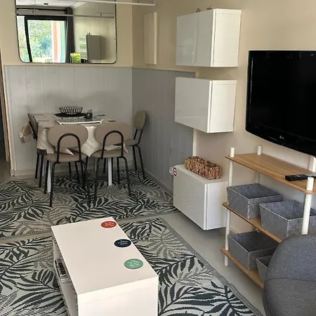 Les Parcs De Apartment